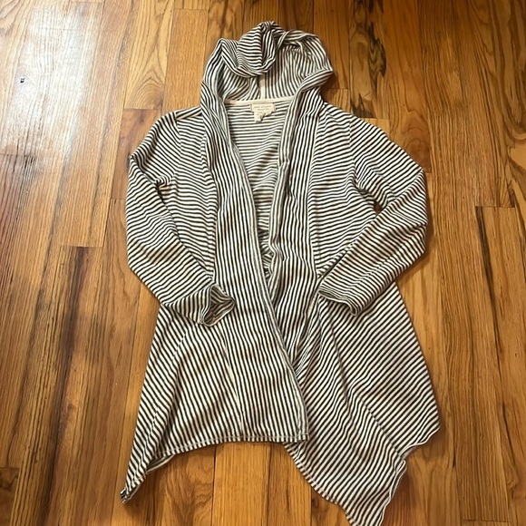 Max Studio Weekend asymmetrical hooded lightweight cardigan - Picture 1 of 3